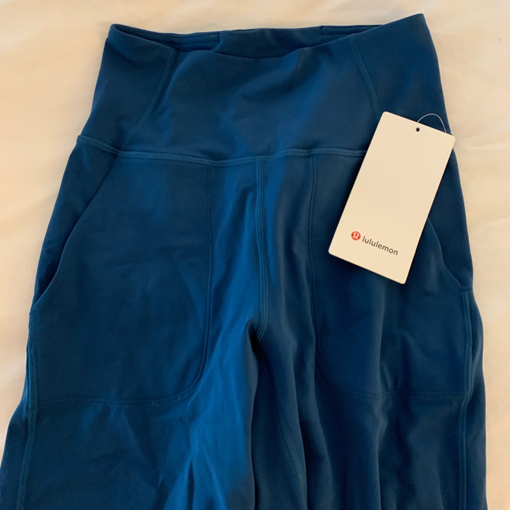 Lululemon wide leg joggers